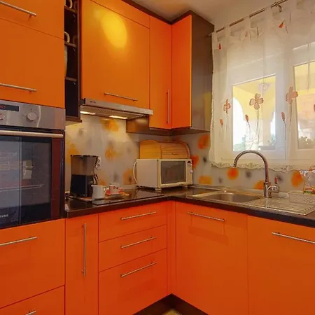 Ferienhaus Lan بيت للعطل *